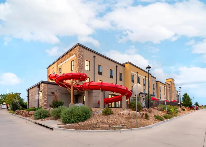 Resort: Comfort Suites Loveland